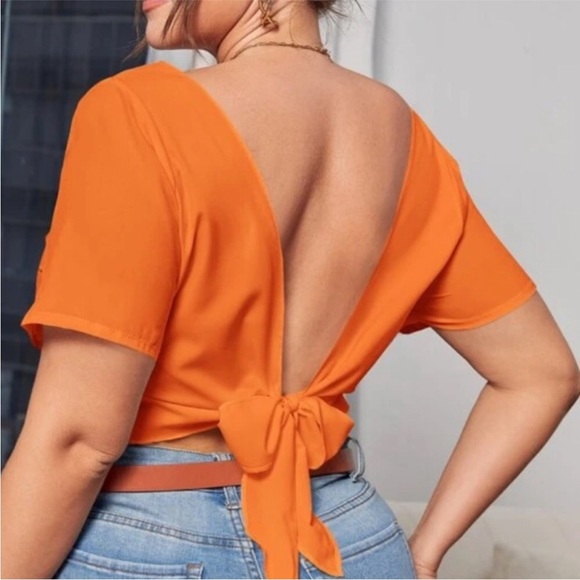 Tops 🆓 - Picture 10 of 14